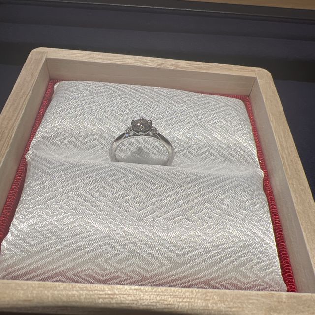 【TOMOE(トモエ)の口コミ】 理想やデザインを決めていなく、店員さんに紹介された中からこれだ！って…