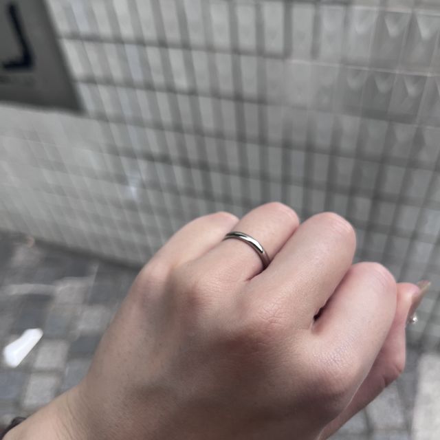 【ヴァンドーム青山(VENDOME AOYAMA)の口コミ】 シンプルでとてもいいです。仕事上ストーンの付いているものはあまりつけ…