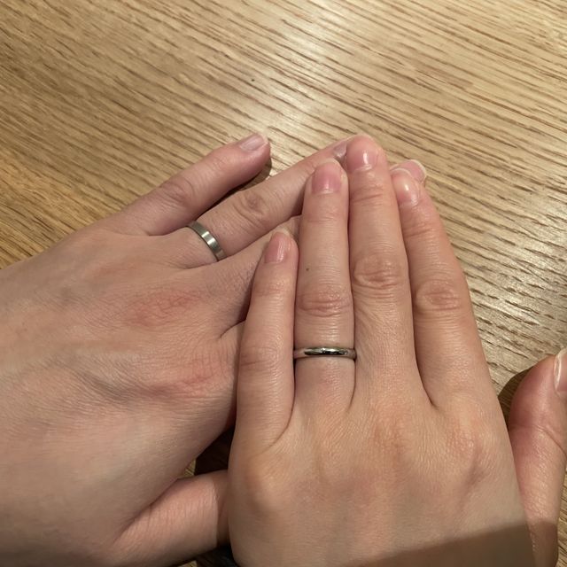 【銀座ダイヤモンドシライシの口コミ】 シンプルでいつまでも飽きずに着けられる指輪だと思います。普段、アクセ…