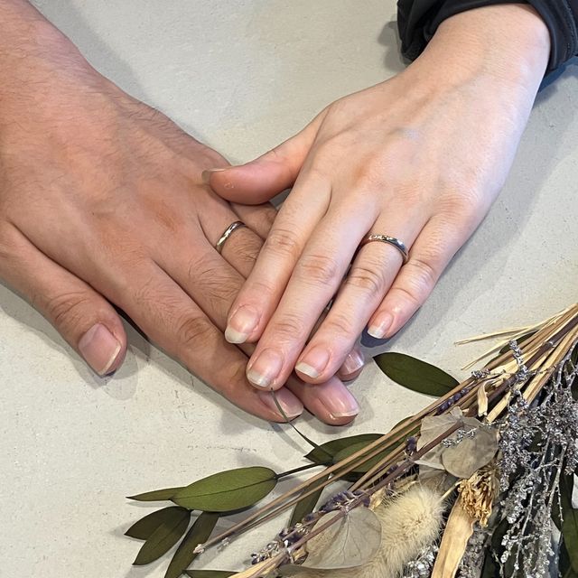 【atelier CraM(アトリエ クラム)の口コミ】 内側に指紋を入れてもらえるという他ではあまりない点にひかれました。
他…