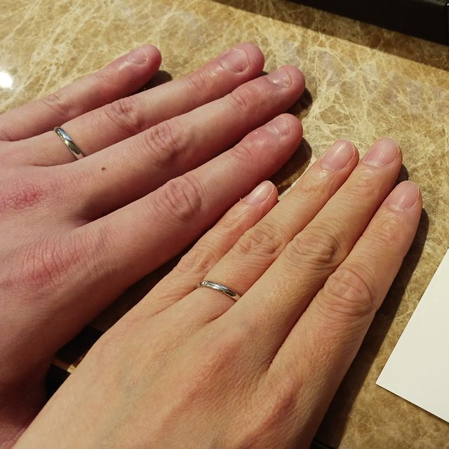 【BONDS(ボンズ)の口コミ】 シンプルなデザインでずっとつけられるような指輪であることが最大のおす…
