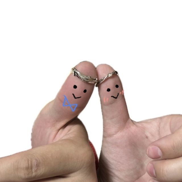 【エクセルコダイヤモンド(EXELCO DIAMOND)の口コミ】 個性的なデザインでおしゃれ。シリーズ内で彼は動きのあるものを、わたし…