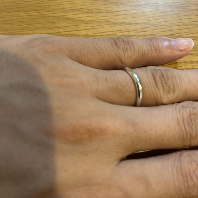 【ケイウノ ブライダル(K.UNO BRIDAL)の口コミ】 2人で一つのハートを作るところが素敵です。
緩やかにS字を描いているのも…