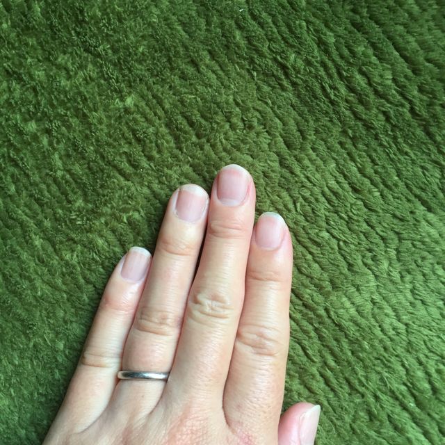 【エクセルコダイヤモンド(EXELCO DIAMOND)の口コミ】 付けっぱなしにしたかったので、丈夫で家事の邪魔にならないシンプルな結…