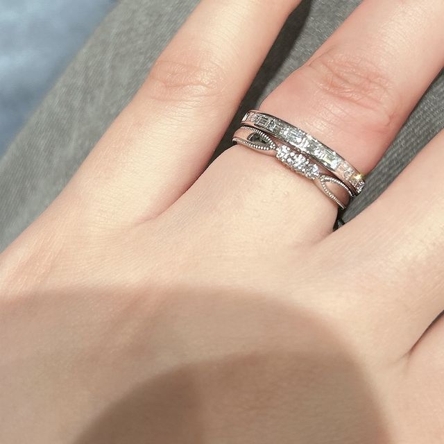 【エクセルコダイヤモンド(EXELCO DIAMOND)の口コミ】 ダイヤモンドの輝きがとても美しかったため、こちらで購入させていただき…