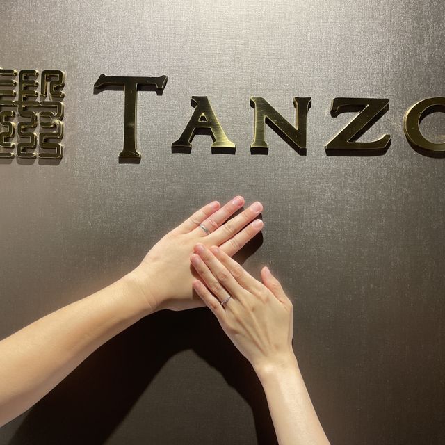 【TANZO.(鍛造指輪)の口コミ】 指輪の製作方法が一般的な工法とは違い、鍛造工法で、仕上がりがキラキラ…