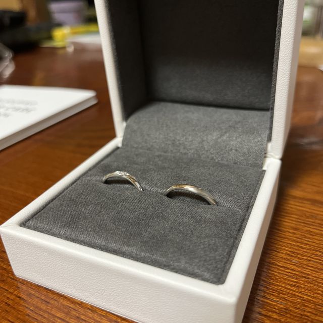 【BIJOUPIKO(ビジュピコ)の口コミ】 デザインもシンプルで、素材も申し分なく、妻と共に文句なしのナンバーワ…