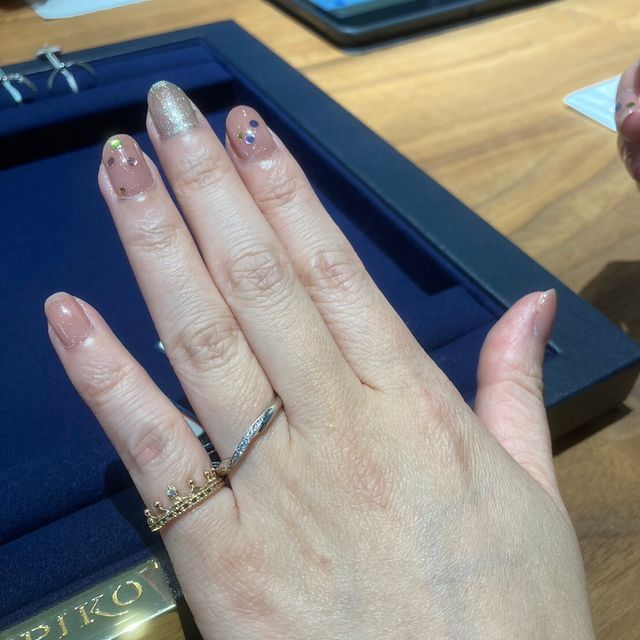 【ENUOVE(イノーヴェ)の口コミ】 結婚指輪なのでダイヤがついてきらびやかなものがいいですが、毎日身に付…