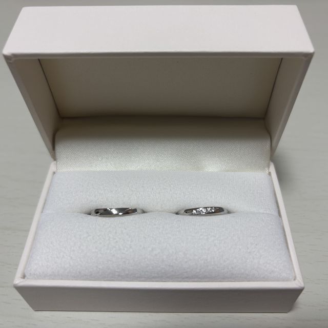 【RosettE(ロゼット)の口コミ】 価格は若干値段はしますが、その分頑丈さであったり、ダイヤモンドの煌め…