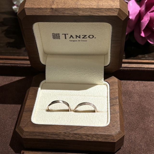 【TANZO.(鍛造指輪)の口コミ】 丈夫で個性的なデザインであるところがいいと思います。ゴールドの指輪を…