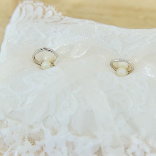 【エクセルコダイヤモンド(EXELCO DIAMOND)の口コミ】 名前がとてもカワイイです。フランスの言葉で月を意味するもので、そうい…