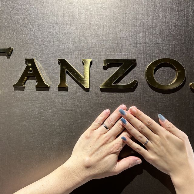 【TANZO.(鍛造指輪)の口コミ】 ネットでいろいろなデザインを見て
スターダストを入れて貰いたくて
希望…