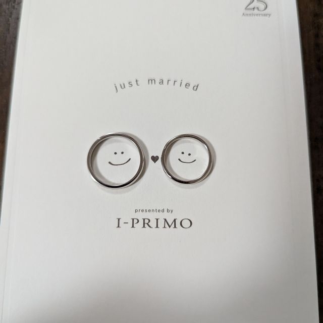 【アイプリモ(I-PRIMO)の口コミ】 飽きのこないデザインですが、シンプルすぎず可愛い指輪です。
薄いタイプ…