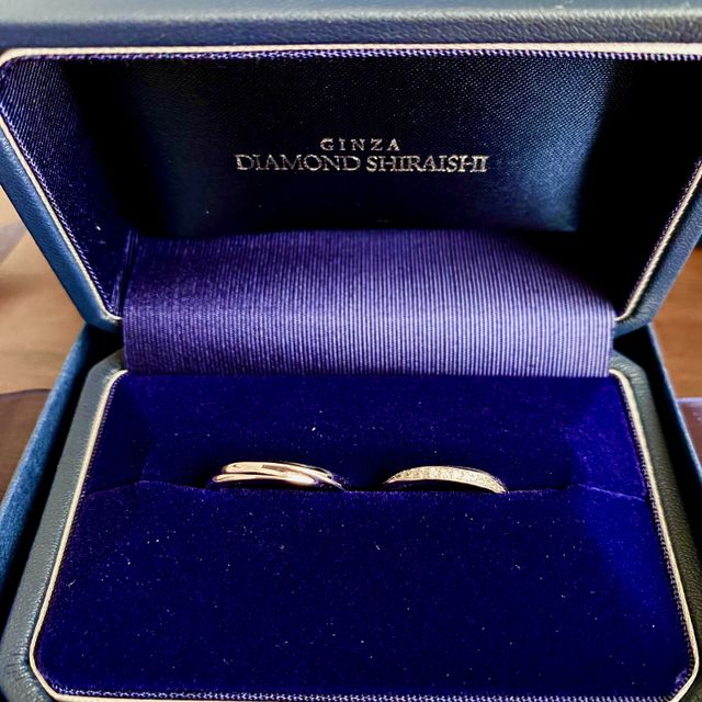 【銀座ダイヤモンドシライシの口コミ】 付け心地が良いです。サラッとは指にハマるというか、引っ掛かりがなく滑…