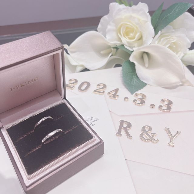 【アイプリモ(I-PRIMO)の口コミ】 さりげないダイヤの輝きや加工が綺麗です！
ぱっと見はシンプルに見えます…