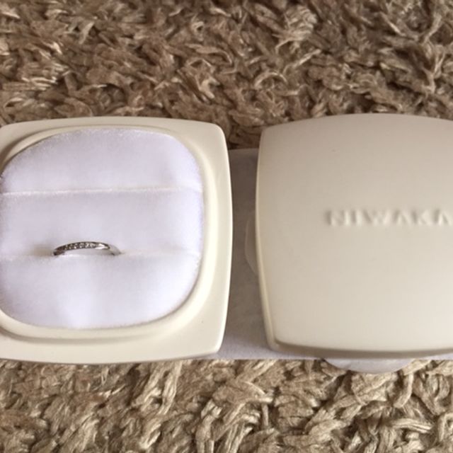 【俄(にわか)の口コミ】 結婚相手の妻がNIWAKAというブランドが気になっており、また3種類ほど気に…