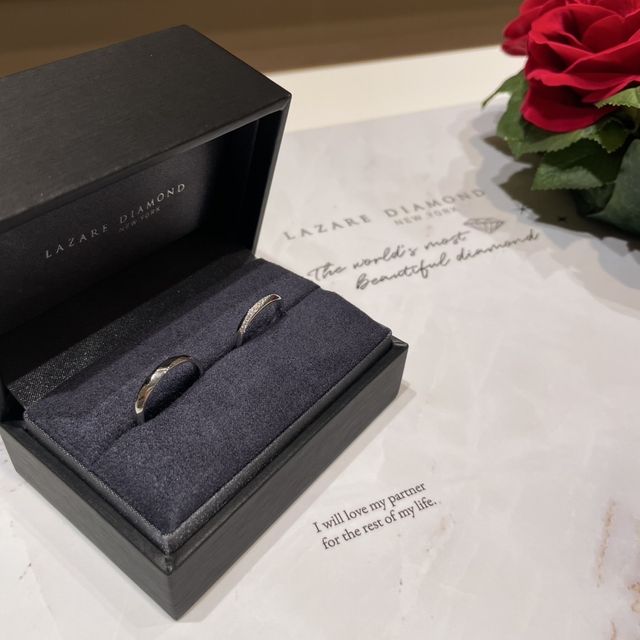 【ラザール ダイヤモンド(LAZARE DIAMOND)の口コミ】 元々シンプルな物で探してたけど、実際店舗に行って見てみるとやっぱりキ…