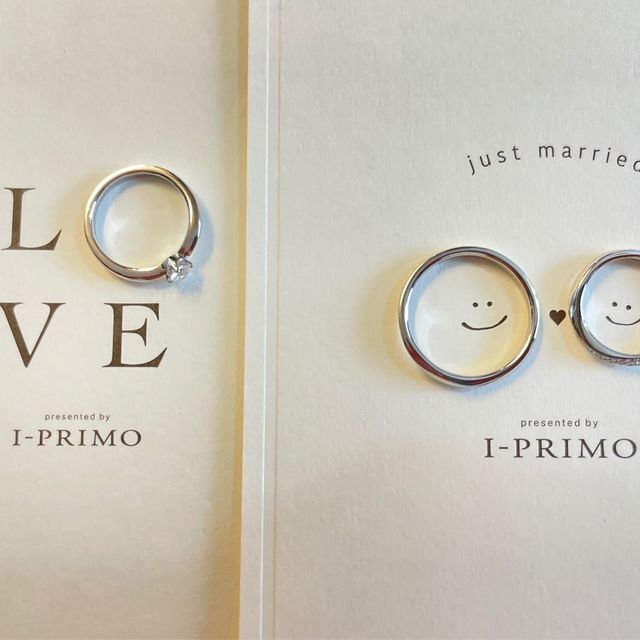 【アイプリモ(I-PRIMO)の口コミ】 プラチナのウェーブタイプで、婚約指輪には一粒ダイヤモンドが付いた王道…