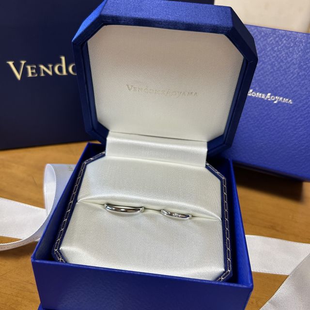 【ヴァンドーム青山(VENDOME AOYAMA)の口コミ】 とにかく今まで付けてきた指輪の中でダントツで付け心地が夫婦共に最高に…