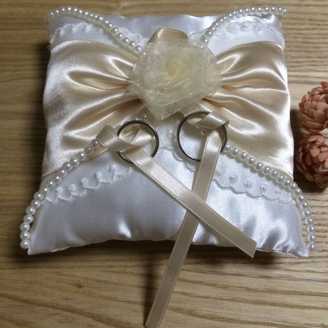 【ヴァン クリーフ＆アーペル(Van Cleef & Arpels)の口コミ】 着け心地がとても柔らかく、毎日するのに適したシンプルさがオススメです…