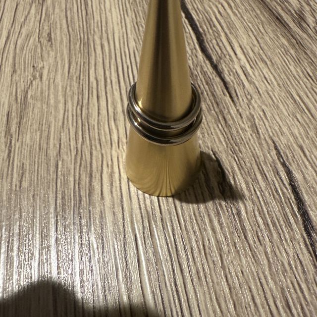 【ケイウノ ブライダル(K.UNO BRIDAL)の口コミ】 シンプルだけどデザイン性があってかわいい。
細かくオーダーできる割には…