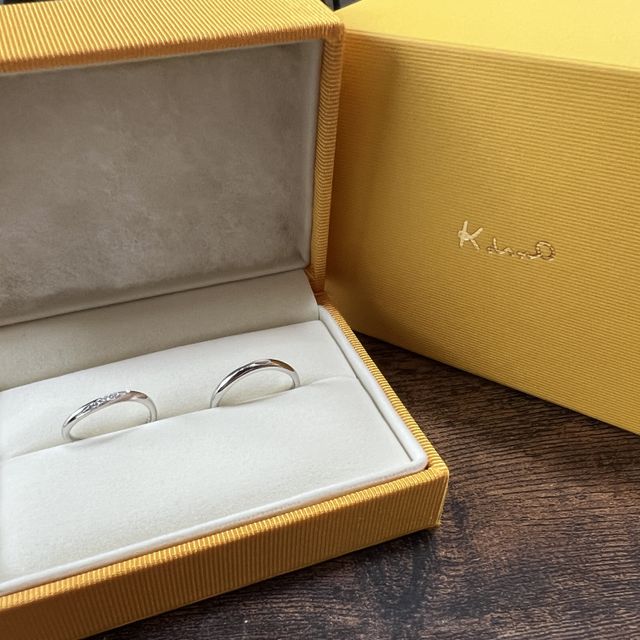 【ケイウノ ブライダル(K.UNO BRIDAL)の口コミ】 デザインがとてもおしゃれで、２つ重ねるとピンクゴールドのハートができ…