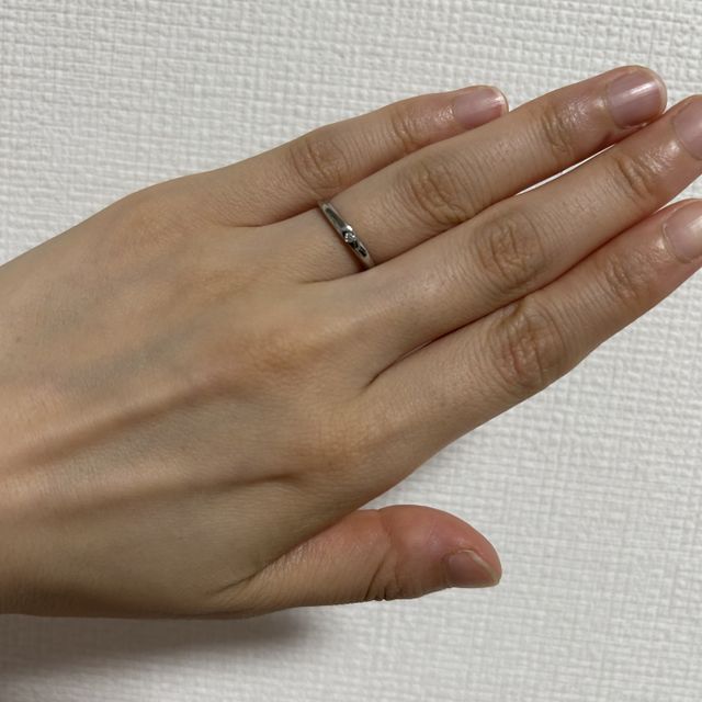 【銀座ダイヤモンドシライシの口コミ】 わたしたちはお互いにシンプルが良かったので、シンプルなデザインのもの…