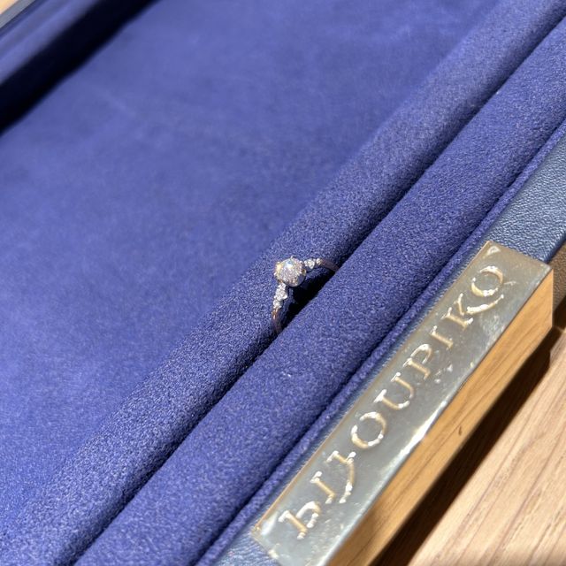 【COCKTAIL(カクテル)の口コミ】 数ある指輪の中で、一目見たときから私の中で一番可愛くて素敵な指輪だと…