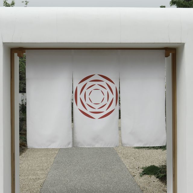 【出雲結(いずもゆい)の口コミ】 縁結 (えん)と言うなの指輪を購入しました。こちらの指輪の形がただまっす…