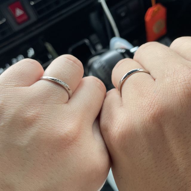 【4℃ BRIDAL(ヨンドシーブライダル)の口コミ】 価格は2人で23万程で予算内で購入できた。
無料でプラチナからプレミアム…