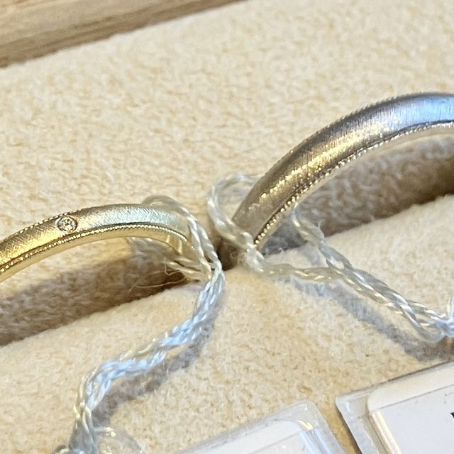 【ith(イズ)の口コミ】 手作業によるithオリジナルのテクスチャーが繊細で気に入りました。マット…