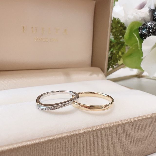 【Bridal Jewelry Fujita(ブライダルジュエリーフジタ)の口コミ】 ペアリングではないですが、お互い好きなカタチ・色を選びました。結婚指…