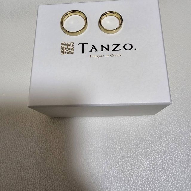 【TANZO.(鍛造指輪)の口コミ】 光の入り方・見え方など、細部までオーダーでき他の方と被る事のない指輪…