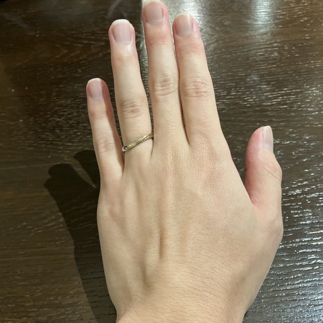 【TANZO.(鍛造指輪)の口コミ】 シンプルなデザインをベースにさせていただきました。その上で、オリジナ…