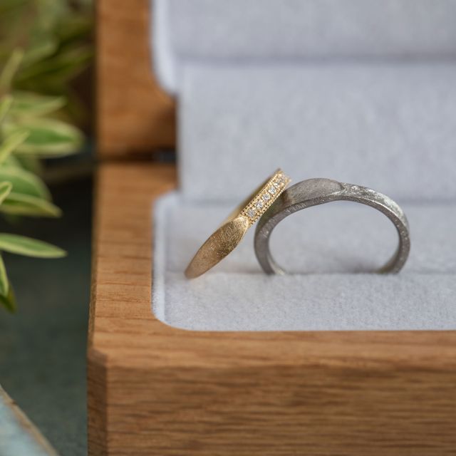 【Cayof(カヨフ)の口コミ】 スタイリッシュと感じたローレルで作製いただきました。
同じデザインでも…