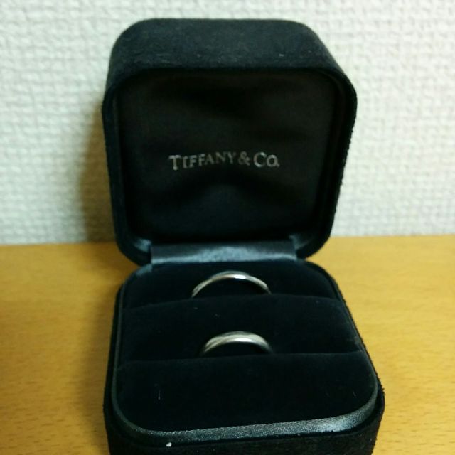 【ティファニー(Tiffany & Co.)の口コミ】 「おばあちゃんになっても付けられるデザイン」を探していたのと
高校生の…