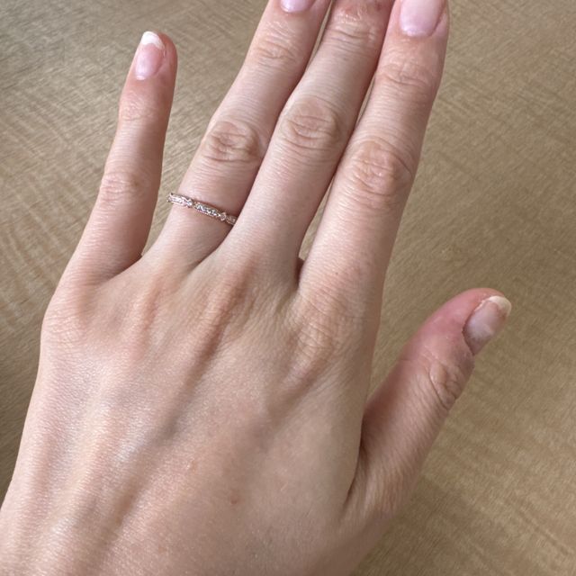 【LUCIE(ルシエ)の口コミ】 アンティーク風なデザインで、落ち着いた可愛らしさが素敵でした。指輪の…