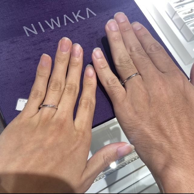 【俄(にわか)の口コミ】 デザインが気に入りました。ダイヤモンドが入っているタイプがよかったの…