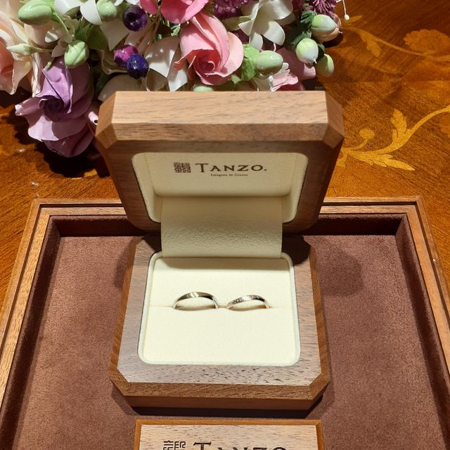 【TANZO.(鍛造指輪)の口コミ】 オーダーメイドでデザインに個性を出せ、ダイヤモンドの輝きもさりげなく…