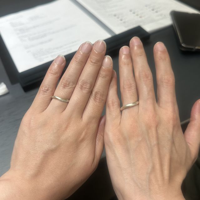 【出雲結(いずもゆい)の口コミ】 和装婚の為、和風のデザインの指輪を探していました。
赤い糸をイメージし…