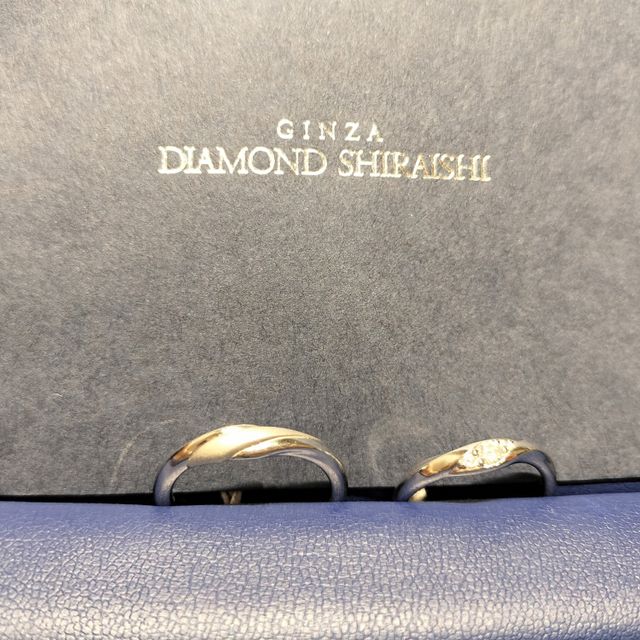 【銀座ダイヤモンドシライシの口コミ】 毎日つけたいと思っていたので引っかかったりしないデザインを探してまし…