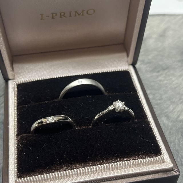【アイプリモ(I-PRIMO)の口コミ】 女性は細いのが指輪のイメージだけど、私自信少し存在感があるけど、華や…