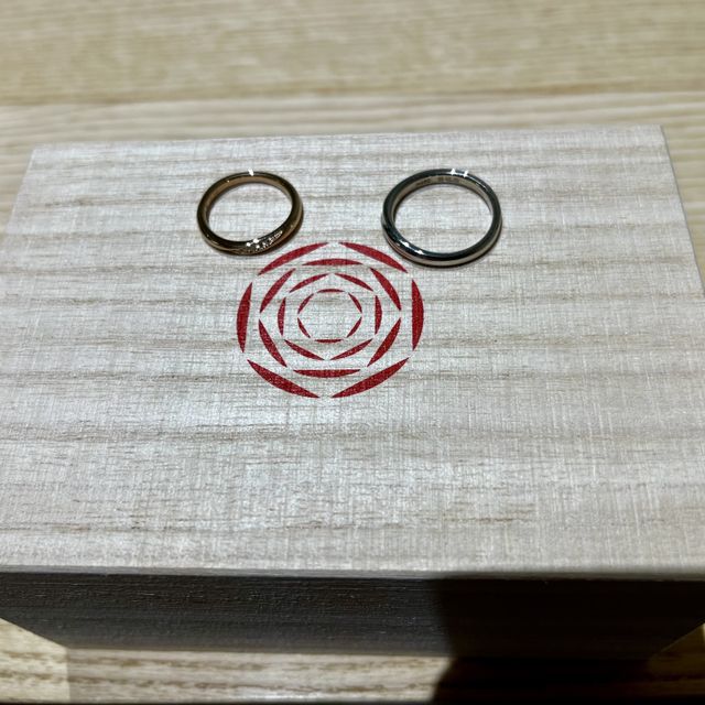 【出雲結(いずもゆい)の口コミ】 シンプル過ぎないものの、さりげないアクセントの入っている指輪でとても…