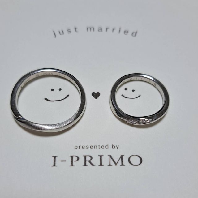 【アイプリモ(I-PRIMO)の口コミ】 デザインはシンプルながら、少し捻りがある形が気に入っています。
男性用…