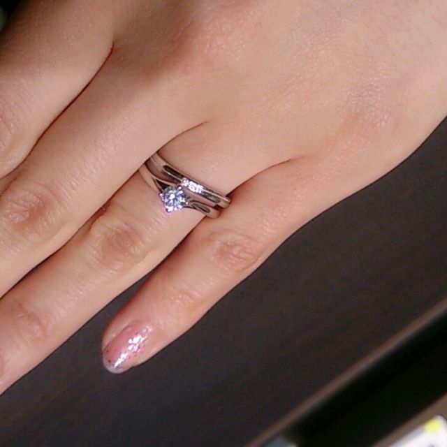 【アイプリモ(I-PRIMO)の口コミ】 いくつかの候補の中で実際に試着して決定しました。

夫婦ともに星が好き…