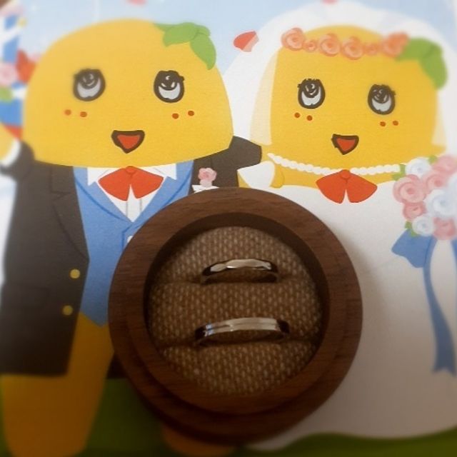 【鎌倉彫金工房の口コミ】 デザイン、素材から、全てオリジナル。お店も、凄く対応が良く、楽しいで…