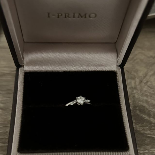 【アイプリモ(I-PRIMO)の口コミ】 派手すぎるデザインではなく、ただシンプルすぎるわけでもないバランスの…
