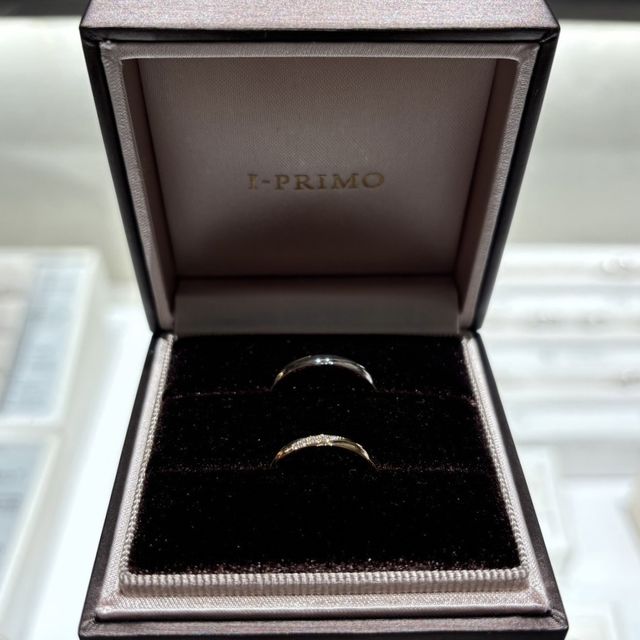 【アイプリモ(I-PRIMO)の口コミ】 婚約指輪をアイプリモでいただいたので、やっぱり同じブランドですと重ね…