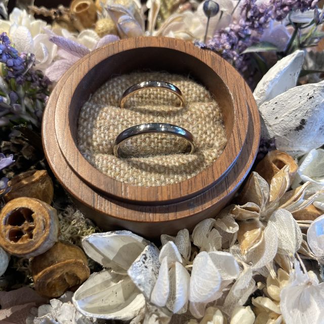 【鎌倉彫金工房の口コミ】 指輪のクリア、マットなど自分達らしいオリジナルな指輪がつくれるのでそ…