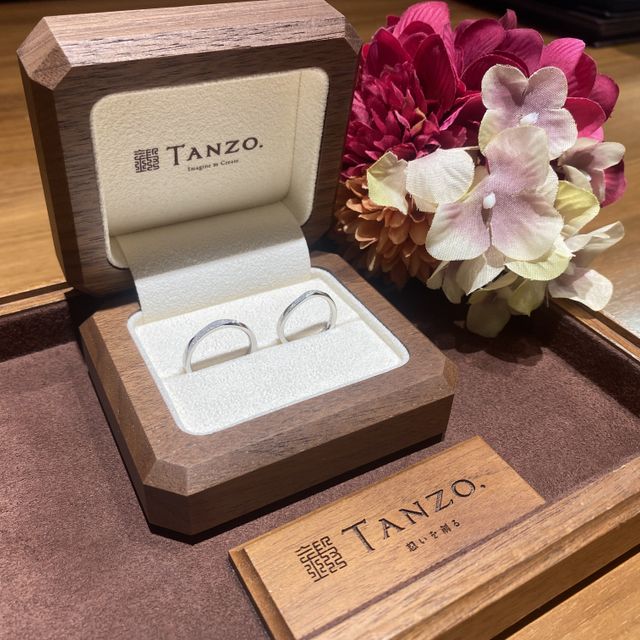 【TANZO.(鍛造指輪)の口コミ】 私たちが選んだ結婚指輪は、価格を抑えつつも非常に満足のいく品質でした…